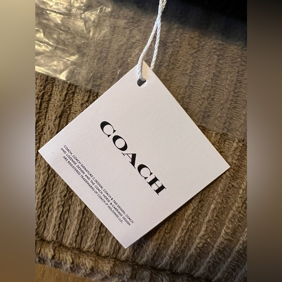 Coach Rib Knit Merino Wool Hat nwt - Picture 4 of 6